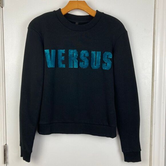 Versus Versace Women Black Sweatshirt Crewneck Pullover Velour Logo Luxury sz S - Picture 1 of 11